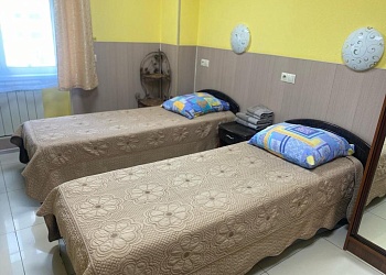 Однокомнатный номер с двумя односпальными кроватями (Эконом вариант)