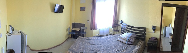 Однокомнатный номер с одной двуспальной кроватью (Эконом вариант)