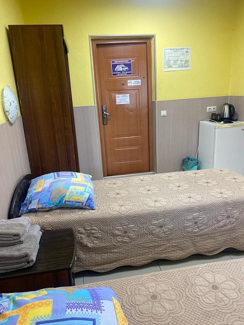 Однокомнатный номер с двумя односпальными кроватями (Эконом вариант)