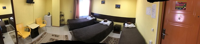 Однокомнатный номер с тремя односпальными (Эконом вариант)